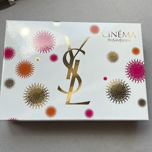 Cinema Yves Saint Laurent Box - Picture 5 of 5